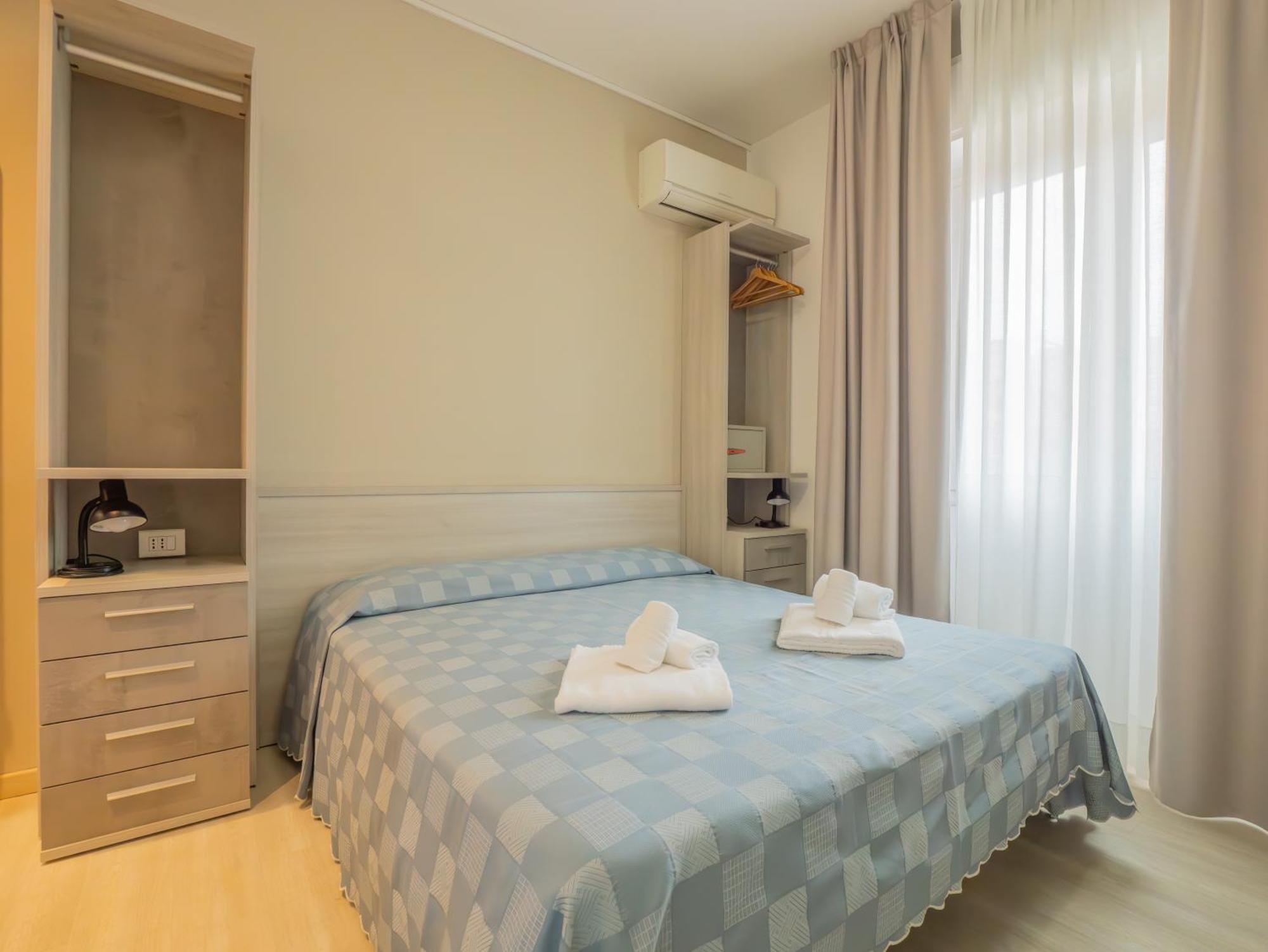 Hotel La Bussola Finale Ligure Exterior photo